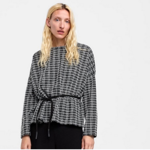 Zara cable tie soft sweater - Picture 1 of 5